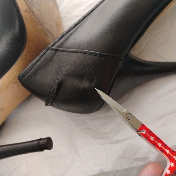 Gucci High Heel Loafers - Size 8b - Black - Leather - Picture 3 of 16